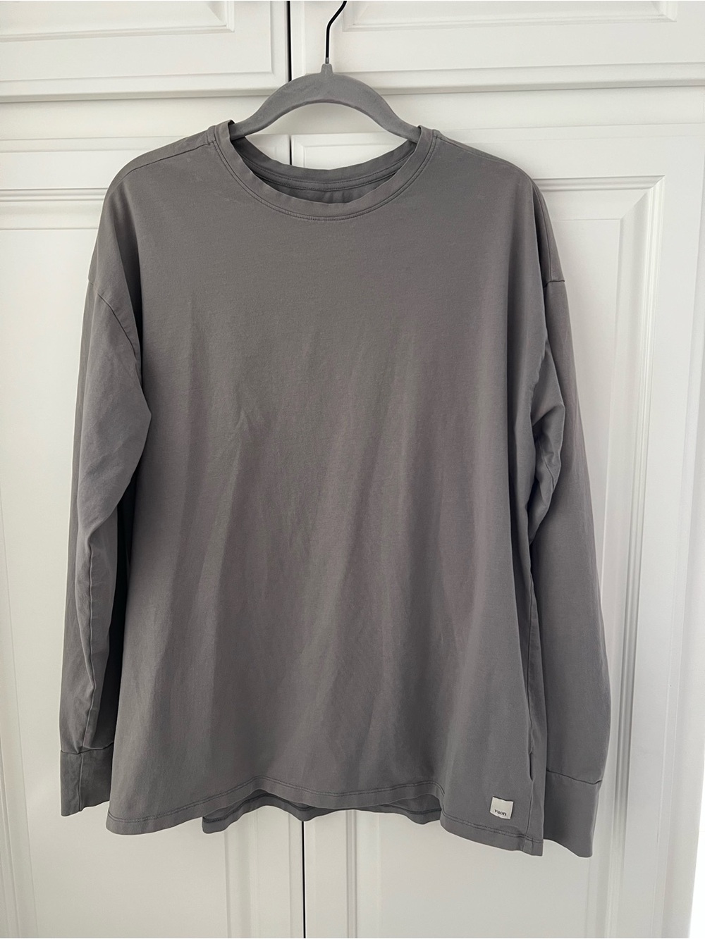 Vuori Long Sleeve Feather Tee